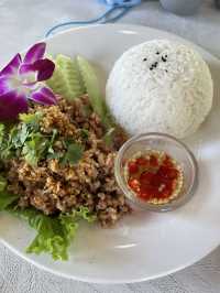 ABOUT COCO CAFÉ & BISTRO คาเฟ่นครปฐม