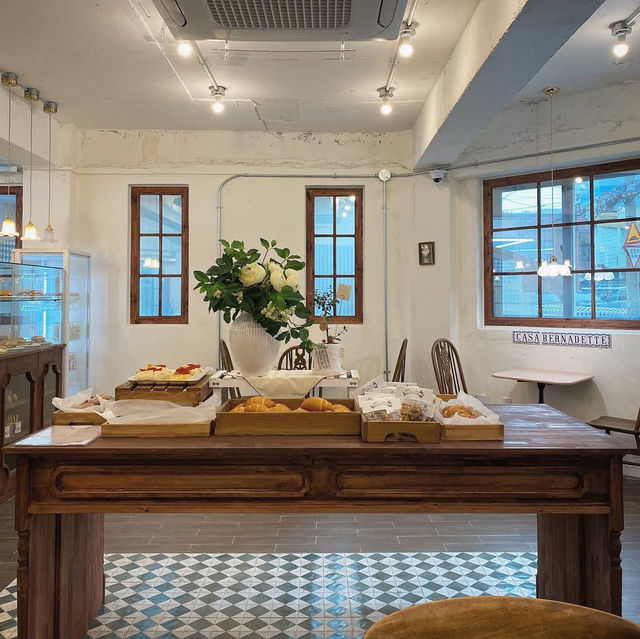 Casa Bernadette Cafe