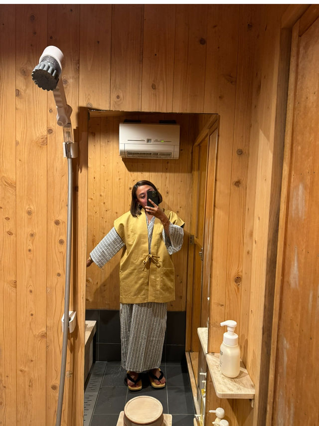 FIRST TIME TRYING A RYOKAN STAY IN JAPAN 🇯🇵
