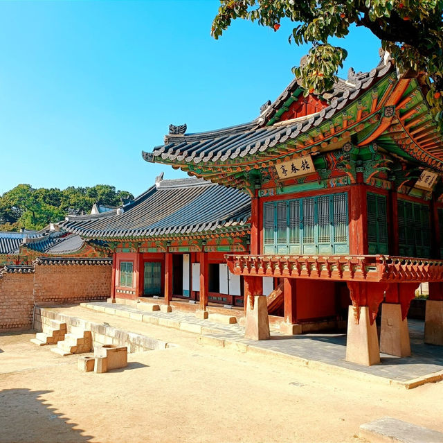 Amazing views of Changdeokgung Palace