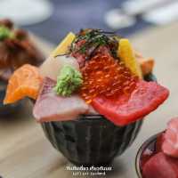ข้าวด้งหน้าล้น ๆ ต้องที่นี่ Sushi Katsu