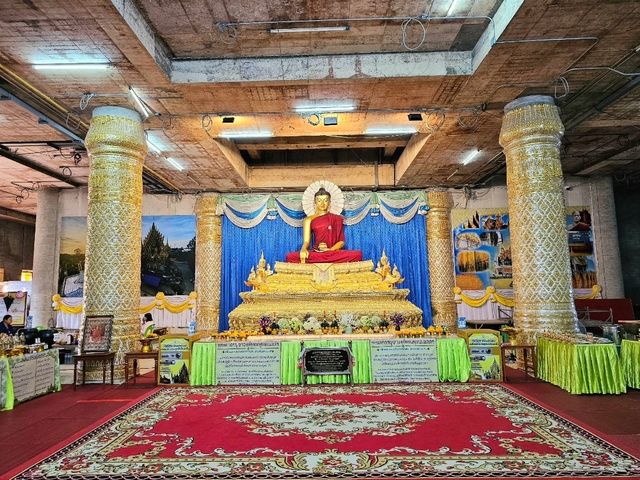 วัดจันทร์ตะวันตก วัดเก่าแก่ในพิษณุโลก