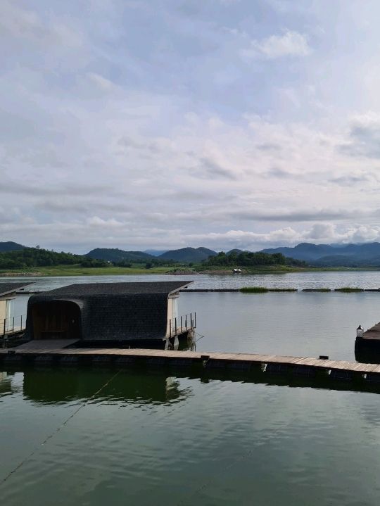 Z9 Resort กาญจนบุรี