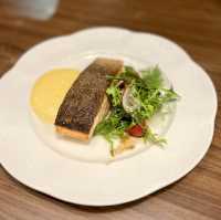 📍พาไปกิน ร้านอาหารสไตล์ยุโรปฟิวชั่นถนนพรานนก 💫