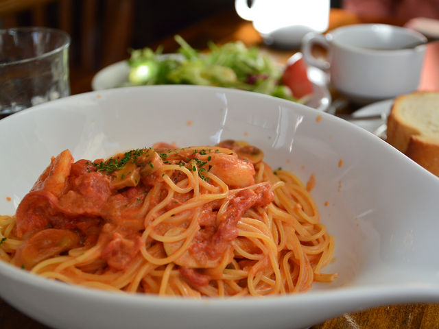 Stylish Dining at BRASSERIE CAFE LE CONTE