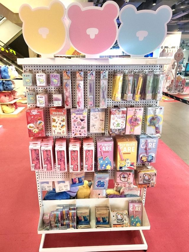 Siam Center x Take Toys มีแต่ของน่ารัก