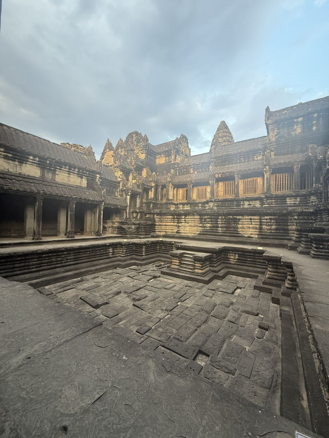 Angkor Wat ⭐️ Amazing Architectural Wonder – A Must-Visit!