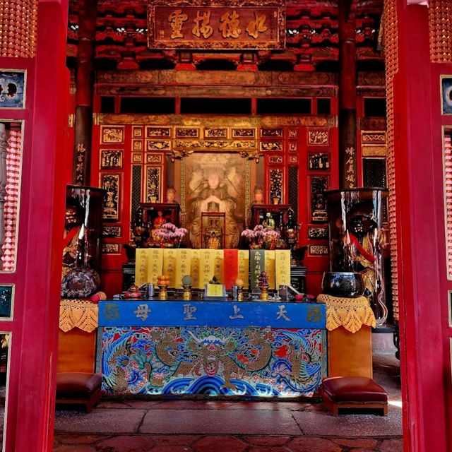 Longshan Temple