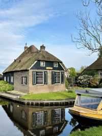 A Fairytale Escape – My Visit to Giethoorn