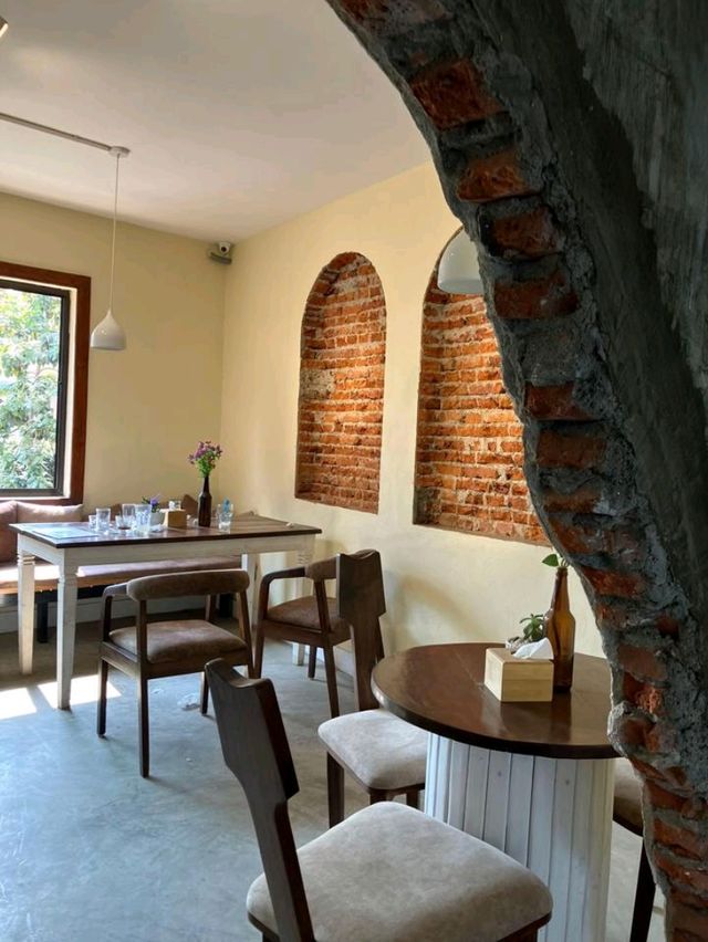Pretty Cafe