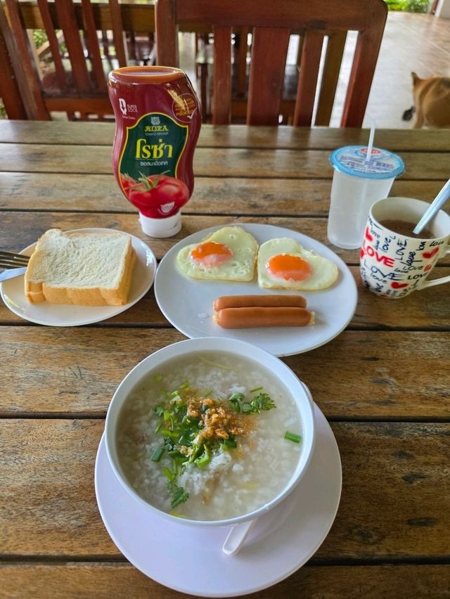 เที่ยวอำเภอ มะขาม พักที่ไหนดี