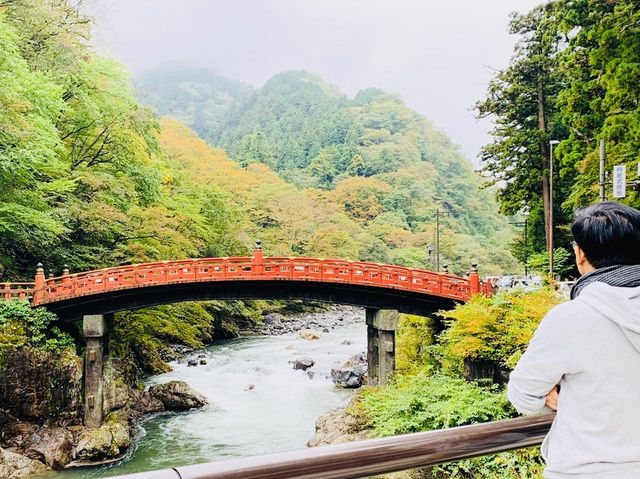 Shinkyo Bridge สะพานแดงสุดคลาสสิกแห่ง Nikko