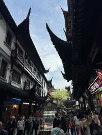 Yuyuan Old Street ถนนเก่าแก่ถ่ายรูปสวย ของกินอร่อย