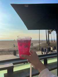 【🌊カリフォルニアの絶景ビーチ！「サンタモニカビーチ」完全ガイド🚲✨】