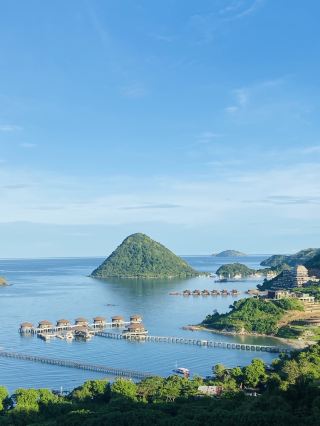 A hotel with spectacular view in Labuan Bajo🇮🇩