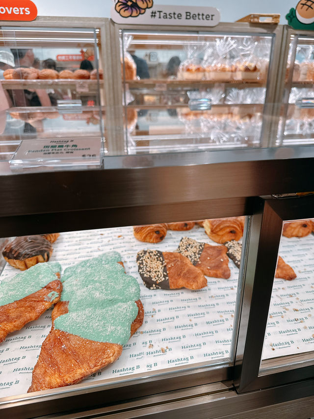 本地知名人氣麵包店千層蛋撻🥐