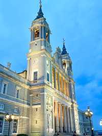 Armeria 광장의 일몰 풍경과 그 주변🏛️🌇