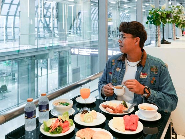 บินไปเที่ยวแวะพัก แวะส่งงานและกินให้อิ่มก่อนเที่ยว