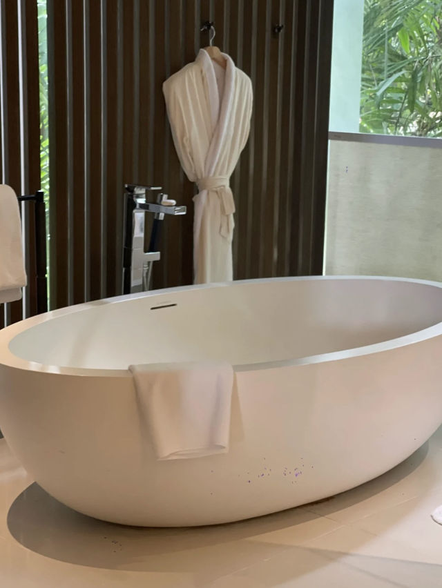 Serene Sophistication and Rainforest Luxury at The Ritz-Carlton, Langkawi