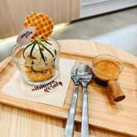 Siblings Gelato JB