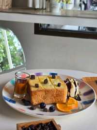 Ma Cafe มะคาเฟ่ วิวหลักล้าน