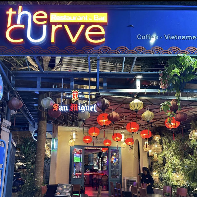 The Curve Restaurant & Bar