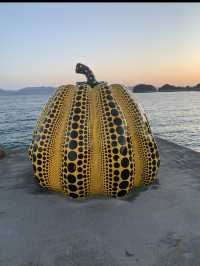 直島•草間彌生などのアート作品
