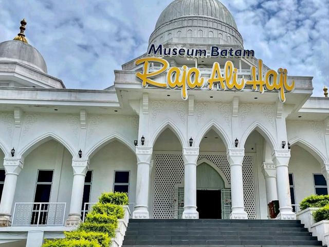 🏛️ Time Travel at Raja Ali Haji Museum – Batam’s Cultural Gem! 📜✨