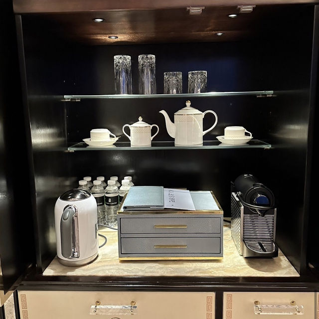 澳門麗思卡爾頓酒店 (Àomén Lìzīkǎěrdūn Jiǔdiàn) - The Ritz-Carlton, Macau