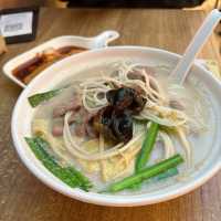 又抵食又出色嘅米線🍜
