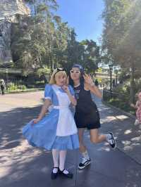 【迪士尼雙園一日玩爆攻略！入住 Hotel Lulu 超方便】🏰🎢