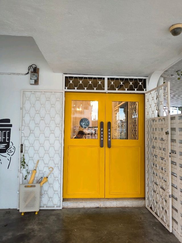 Refreshingly Different – Citrus Dreams in JB