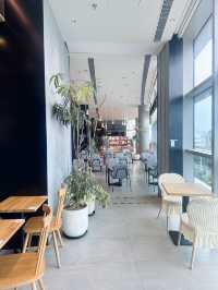 海を眺めるBOOK & CAFE ☕️中国🇨🇳青島にある蔦屋が穴場すぎる❤️