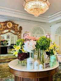 🌸 Whisper of Elegance: A Blissful Escape at The Authors’ Lounge Bangkok ☕📚