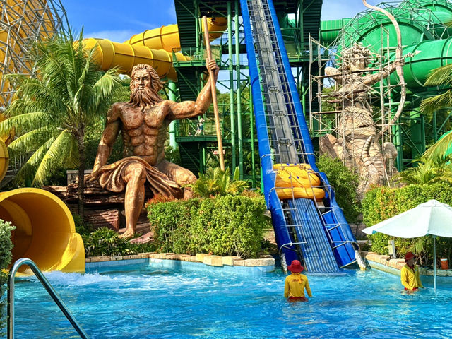 Aquatopia Water Park – Hòn Thơm’s Wildest Splash Adventure