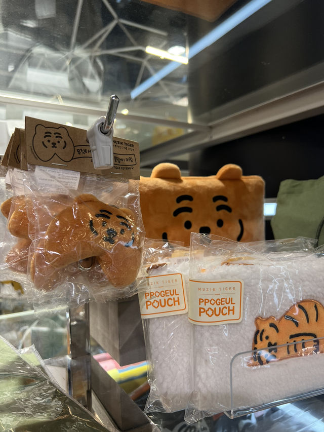🧸 รีวิวร้าน LOFT สยามดิสคัฟเวอรี่