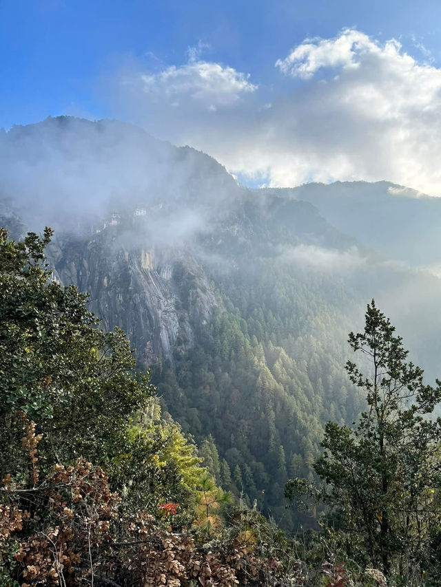 Tiger’s Nest Monastery – A Sacred Trek That Tests Your Limits