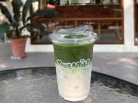 TWENTIES COFFEE BAR เหมือนนั่งจิบกาแฟอยู่บ้าน