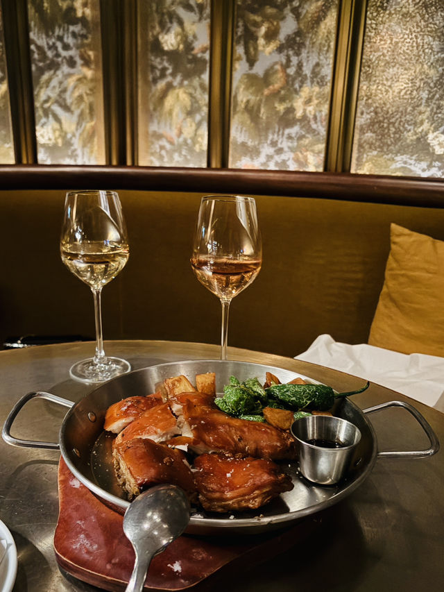 香港瑰麗酒店 Bayfare Social維港景觀下的西班牙美食體驗