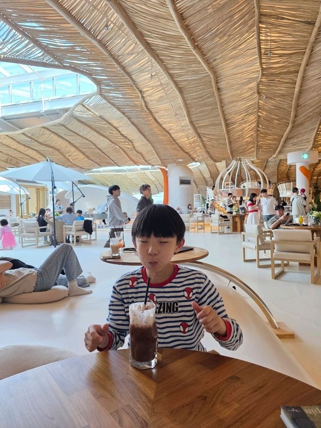 놀거리 가득한 복합문화공간, 자투라!🎈🧸🍰