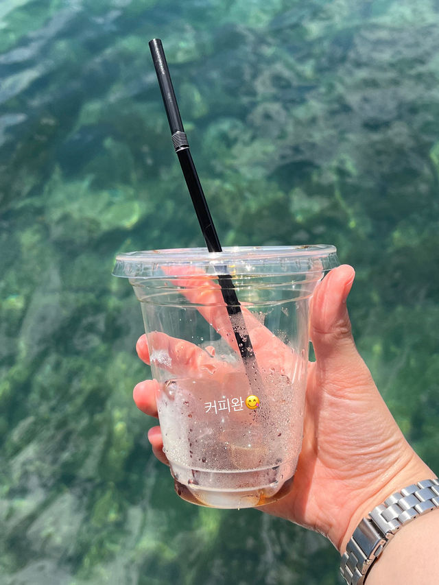 바다와 제일 맞닿은 카페☕️