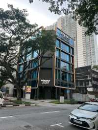 “Cozy Clean Convenience by Lavender MRT”