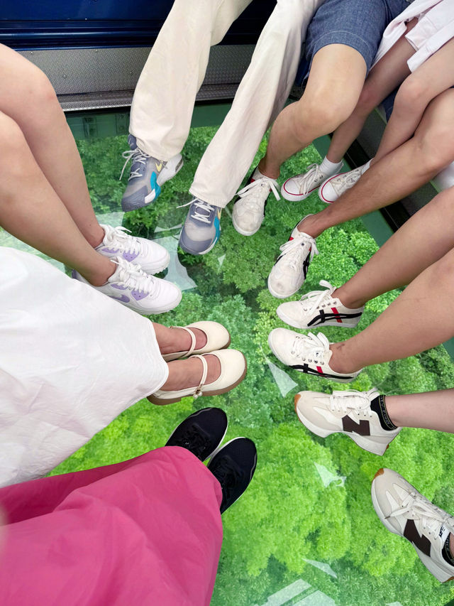 🧘‍♀️✨ A Day on Lantau Island – From the Clouds to the Coast ✨🏝️
