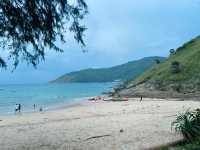 เดินเล่นริมหาดราไวย์