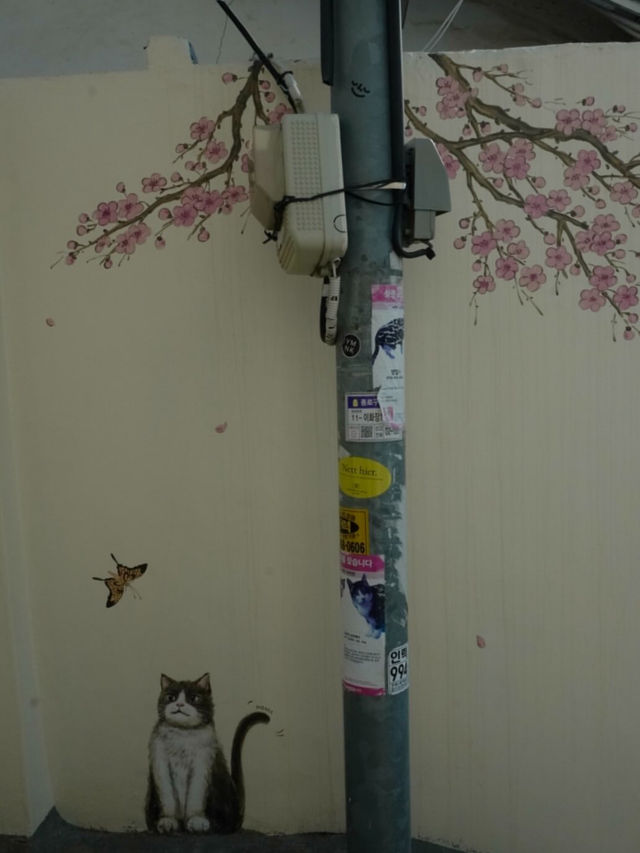 🎨【梨花洞壁画村（イファドンへきがむら）】アートと坂道と、心ほどける“ソウルの裏景色”