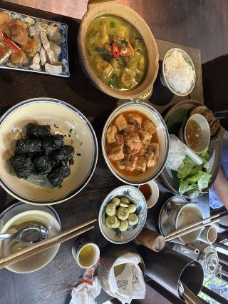 Tam Vi – A Michelin-Recognized Gem for Authentic Vietnamese Food in Hanoi