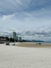 ชิลล์ ชายหาดเขาตะเกียบ หัวหิน