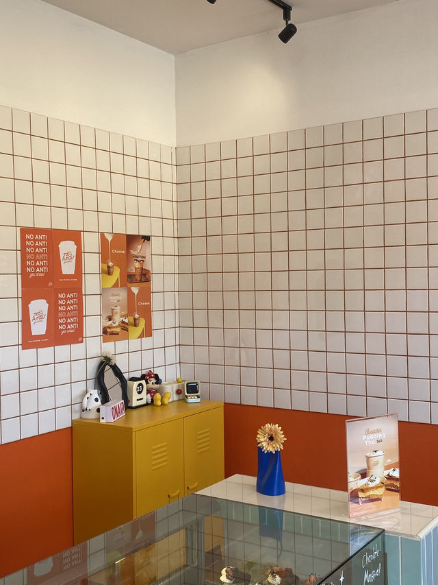 Thai tea cafe ในเกาะล้าน🧡🥤⛅️