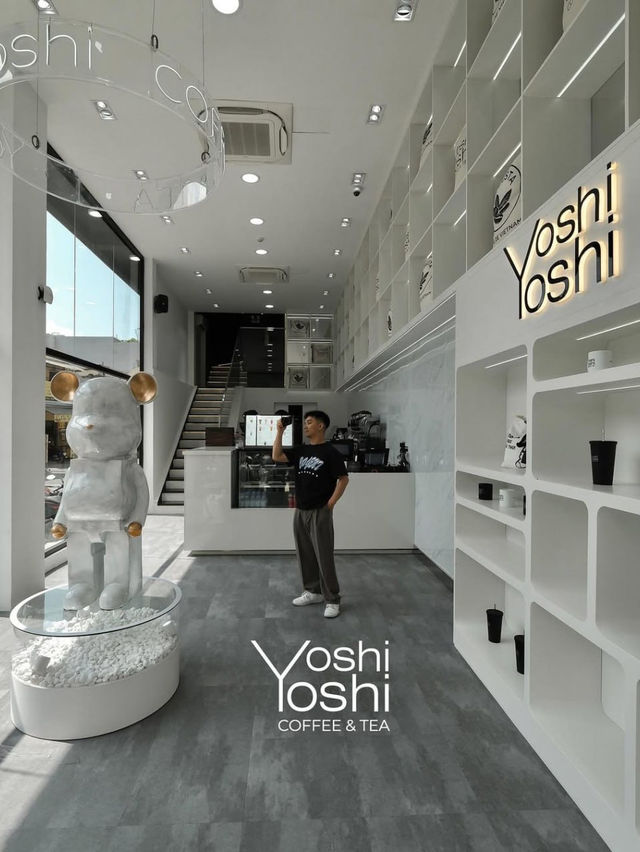 YoshiYoshi Coffee & Tea