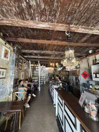 Limau Limau Cafe Melaka, Vintage Vibes and Wholesome Bites